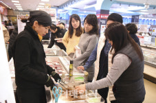 [포토] 말고기 드세요~