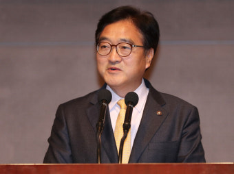 우원식 국회의장, 민주노총과 협력해 새로운 사회적 대화의 플랫폼 모색中