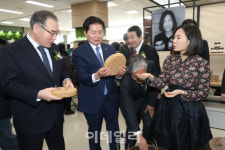 [포토] 청년여성농업인과 대화