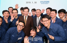 [포토]이낙연 국무총리, 현대·기아자동차 기술연구소 방문