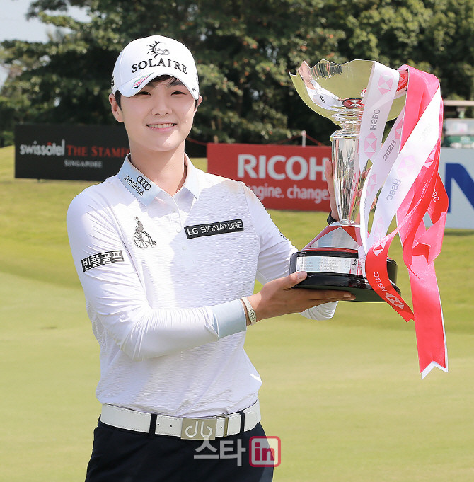 박성현, LPGA 투어 스탠더드 포틀랜드 클래식 1라운드 공동 선두 기록!