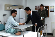 [포토]국군대전병원 찾은 서주석 차관
