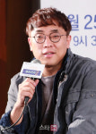[포토]소감 밝히는 이창민 감독