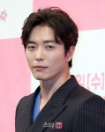 [포토]김재욱, 예술작품 같은 남자