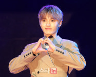 [포토]가수 성리, 첫 사랑 잘 부탁드립니다!