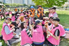 왕숙천을 청정 하천으로…남양주시, 하천아 놀자 행사 가져
