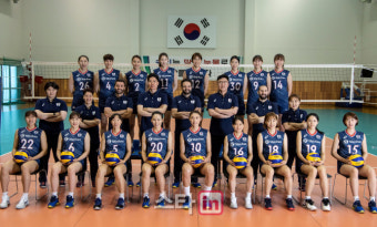 여자 배구대표팀, VNL 예선 세계 1위 세르비아에 1-3 역전패