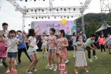 [포토] 서원밸리 그린 콘서트 가정의 달 마지막 주 신나는 댄스타임
