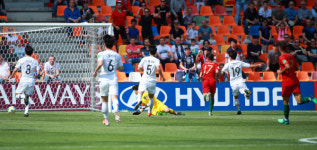 [U-20 월드컵]한국, 7분 만에 선제 실점...0-1 전반 마감