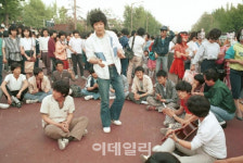 9일 서울 대학로, 30년만에 ‘차 없는 거리’