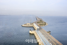 [여름을 달리다①] 바다를 가로질러 매력넘치는 섬으로 고고
