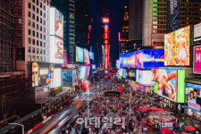 美 뉴욕 타임스 스퀘어 새 얼굴 `삼성LED 사이니지`
