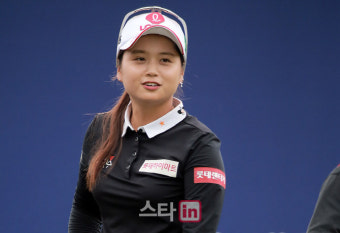 [포토] 최혜진 '시즌 4승 청신호'