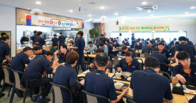 [포토] 두산인프라코어 구내식당 한돈 메뉴