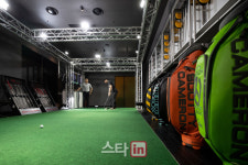 타이틀리스트 스카티 카메론 퍼터 스튜디오-서울 문 열어