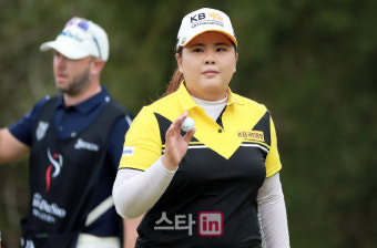 [포토] 골프여제 박인비 '아쉽지만 파로 마무리해요'