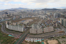서울시 ‘용산 통개발’ 보류한다더니...슬그머니 ‘밑그림’ 구체화