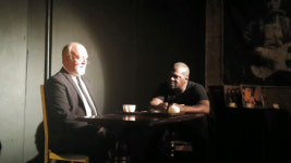 배우 김명곤, 연극 흑백다방 300회 특별공연 출연