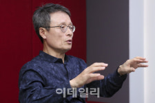 [만났습니다]①주식도 알고리즘 시대…사람이 절대 못 이겨