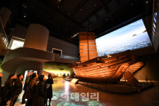 국립태안해양유물전시관, 18일 전면 개관