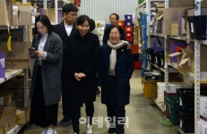대영종합주방물류센터 | [포토] 물류 배송현장 방문한 공정거래위원장