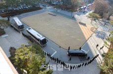 [포토]아주대 돌아보는 김우중 前 대우그룹 회장 운구차량
