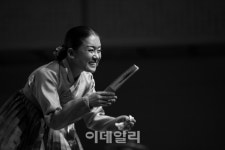 [문화대상 이 작품] 구도자의 길, 명창의 길