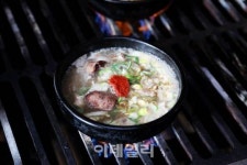 [강경록의 미식로드] 언 마음 녹이는 순도 100%의 진짜 피순대