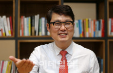 빠숑 “서울집 거품 아냐…강남3구 ‘영끌’해서 사라”