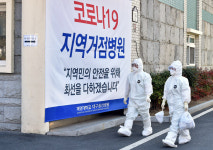 대구 힘내세요, 동산병원 벽 가득 채운 응원 메시지