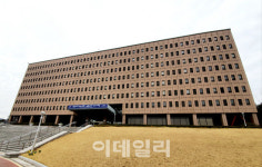 성매매·성추행 검사들 징계절차 중…대검, 법무부에 징계 청구