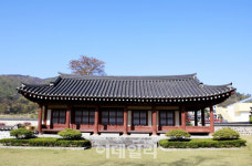 [여행] 삶의 쉼표를 주는 더딘 풍경 속으로