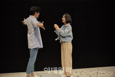 연극 렁스, 많은 생각과 질문 하게 되는 작품
