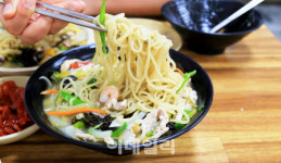 [강경록의 미식로드] 국수·짬뽕·비빔밥·순대…가성비 갑, 익산 맛집