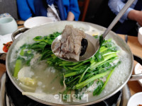 [강경록의 미식로드] 죽음과도 바꿀만한 복어의 맛