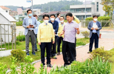 [포토]법원읍 찾아 주민들과 소통 나선 최종환 파주시장