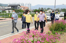 [포토]법원읍 찾아 주민들과 소통 나선 최종환 파주시장