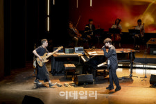 [리뷰]정재일·김준수·이아람…음악엔 경계가 없다