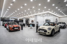 수원 도이치오토월드에 BMW·미니 전시장 열어