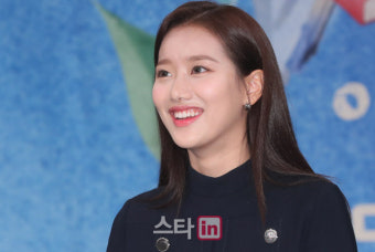 이나은 '왕따 가해자' 의혹 제기 네티즌, 