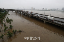 [포토]통제된 강변북로