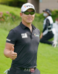 [포토]강경남 우승위해 엄지척