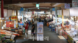 [포토]한산한 전통시장