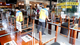 [포토]한국도로공사, 추석연휴 휴게소 코로나19 방역 강화