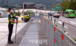서울시 개천절 집회 강행시 광화문 일대 버스노선 우회…6개 지하철역 무정차 통과