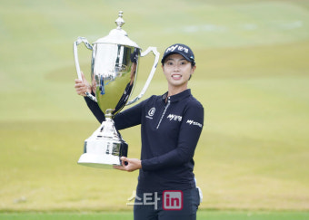 [포토]안나린 '생애 첫 우승했어요'