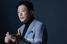 김난도 코로나가 바꾼건 트렌드의 방향 아닌 속도…그 중심엔 MZ세대가