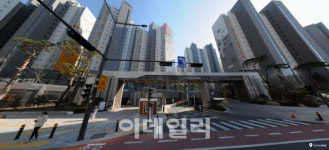 시세보다 비싼 '고덕센트럴아이파크' 보류지…팔리겠나