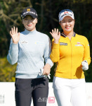 [포토]이기영,김리안 제주에서 마지막 손인사
