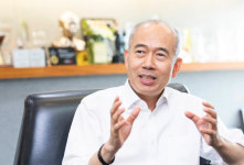 황철주 주성엔지니어링 회장 용인 R&D센터, 새로운 창업